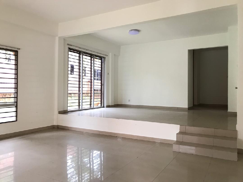 END LOT,Double Storey Terrace House Alam Budiman Seksyen U10, Shah Alam -  Extra Land At Side - photo 10