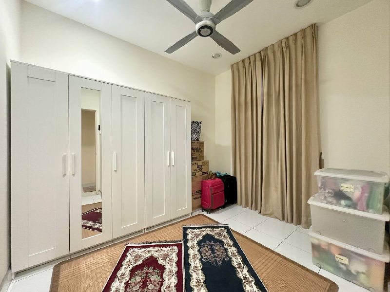 Kristal View Condominium Seksyen 7 Shah Alam - photo 10