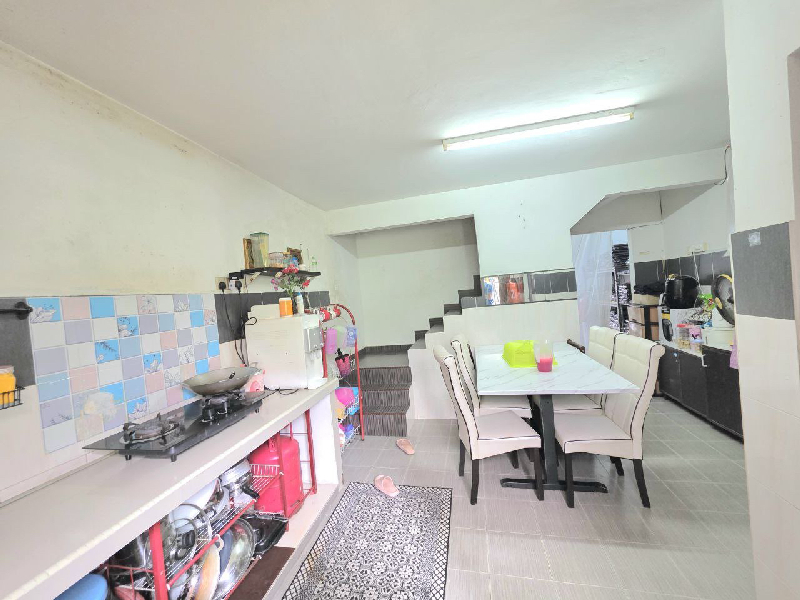 Teres 2 tingkat Seksyen 18, Shah Alam - photo 6