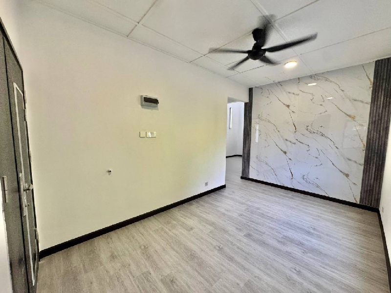 End Lot Single Storey House, Bandar Baru Sungai Buloh, Fasa 1D - photo 5
