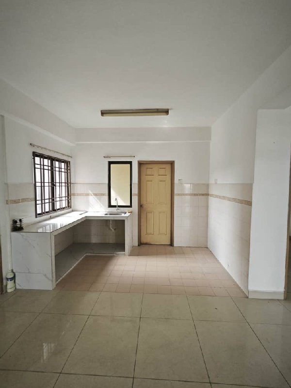 Ready Move In 3 Bedrooms Pelangi Damansara Condo Kota Damansara - photo 2