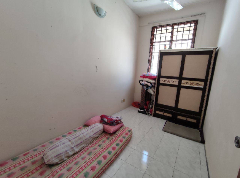 TERMURAHPARTLY FURNISHED2-Storey Terrace House SP4, - photo 9