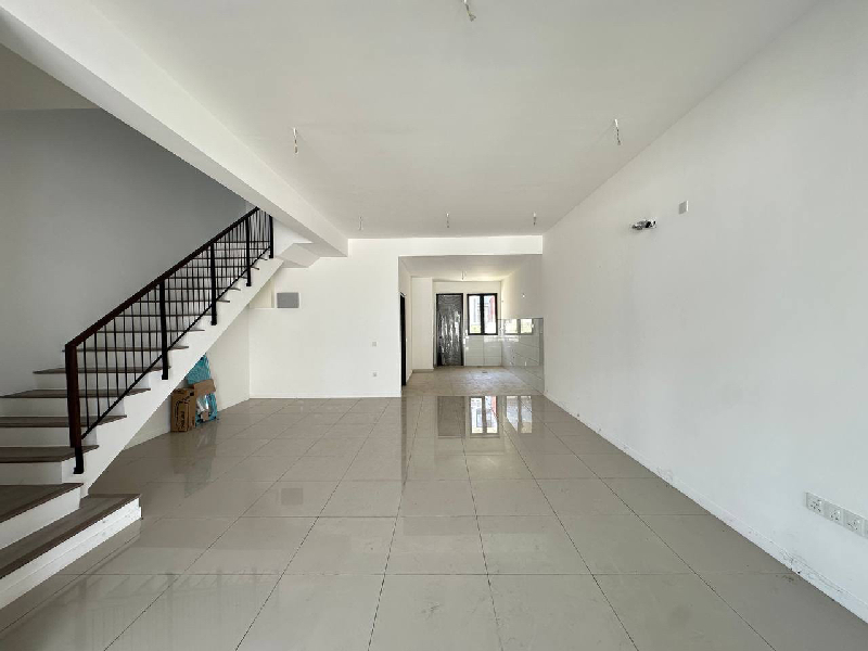 Double Storey Terrace House at Nadira 1, Bandar Bukit Raja, Klang - photo 6