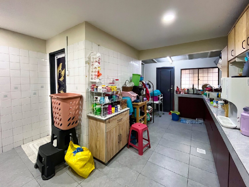 RENOVATED 2 Storey Terrace Taman Bukit Saga Seksyen 26 Shah Alam - photo 8