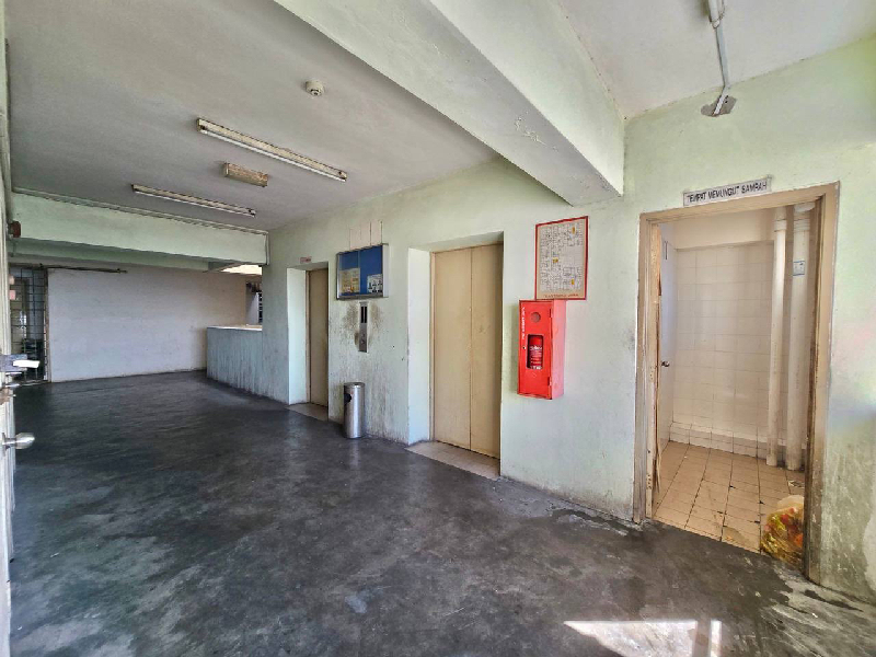Suria Avenue Apartment, Section 16, Shah Alam - photo 7