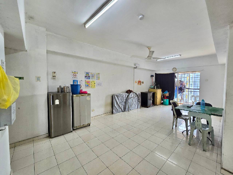 Suria Avenue Apartment, Section 16, Shah Alam - photo 10