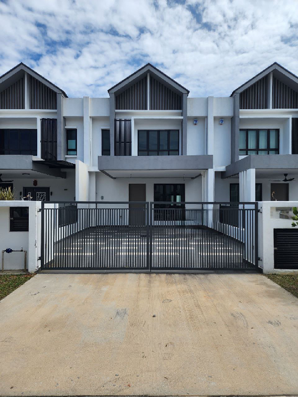 2-Storey Terraced house Melodia 1 Alam Impian Seksyen 35 Shah Alam