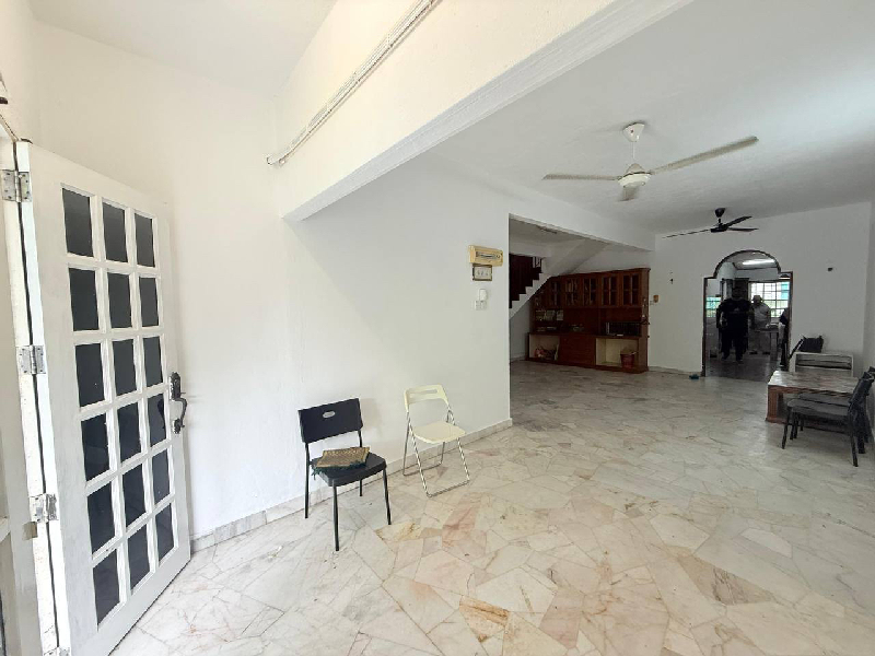 DOUBLE STOREY TERRACESEKSYEN 8 SHAH ALAMFACING OPEN  BELOW MV - photo 2