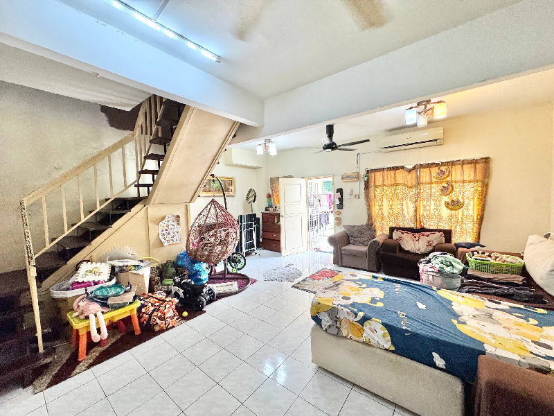 2-STOREY INTERMEDIATE PUNCAK JALIL 9  SERI KEMBANGAN - photo 6