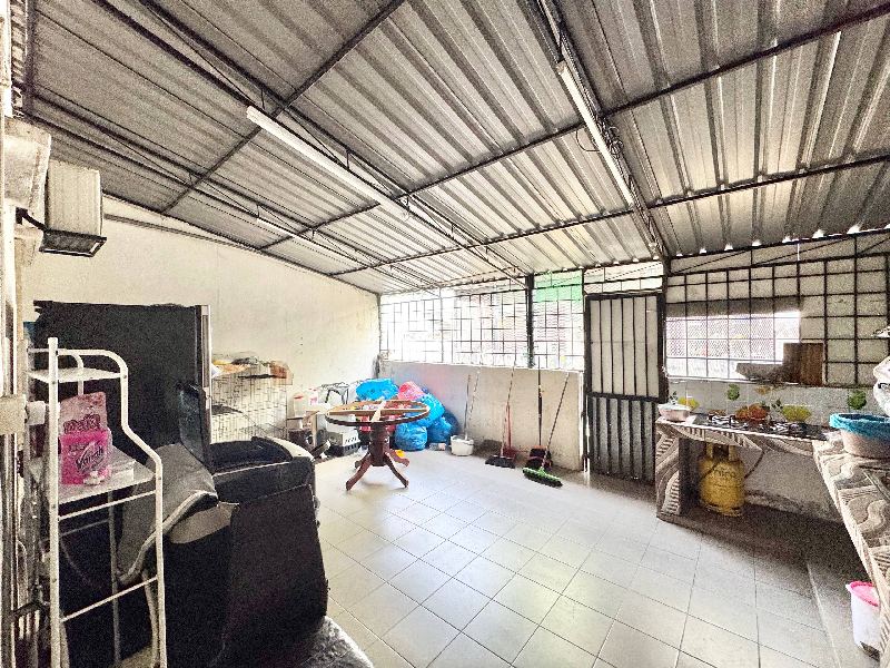 2-STOREY INTERMEDIATE PUNCAK JALIL 9  SERI KEMBANGAN - photo 8