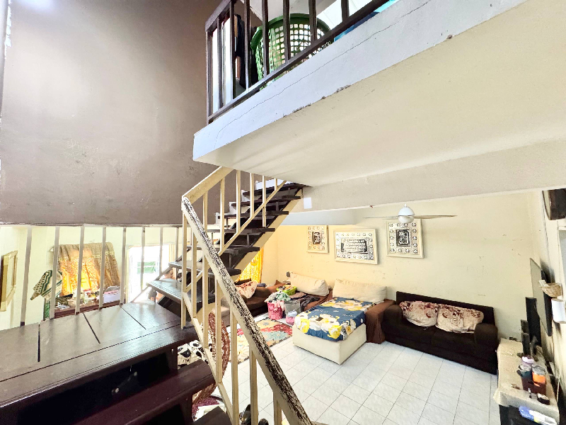 2-STOREY INTERMEDIATE PUNCAK JALIL 9  SERI KEMBANGAN - photo 11