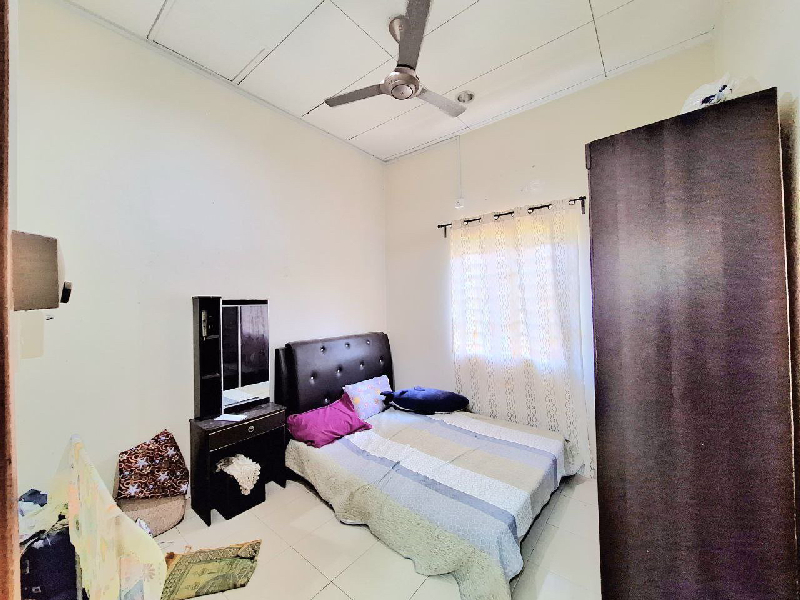 SINGLE STOREY SEMI D TAMAN UNIVERSITI SEKSYEN 30 JALAN KEBUN SHAH ALAM  - photo 11