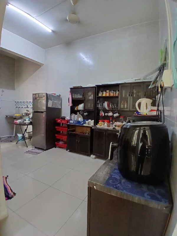 Non Bumi Lot Double Storey Semi D ClusterBandar Saujana PutraKuala Langat, Selangor - photo 6