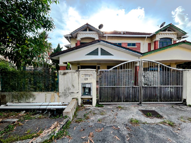 Bandar Tun Hussein OnnDouble Storey Semi-D
