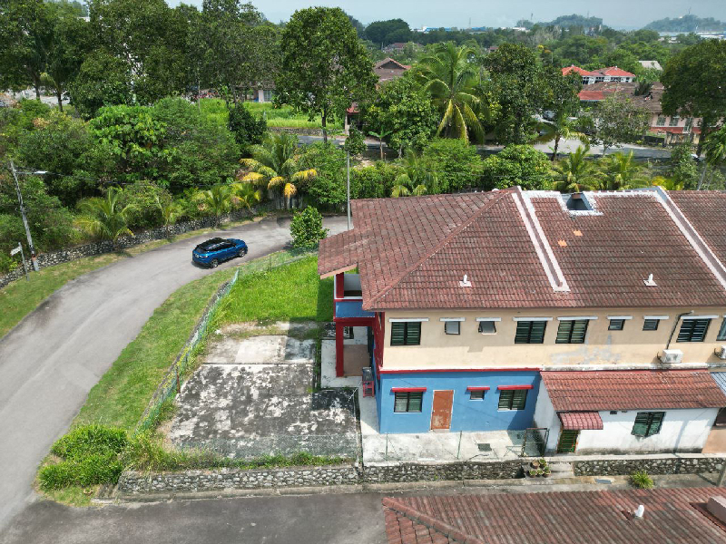 Facing open Double Storey Corner Taman Desa Nila - photo 10