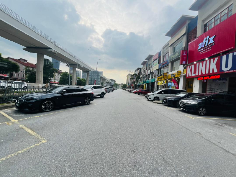3 Storey Shoplot Jalan Plumbum Seksyen 7 Shah Alam - photo 4