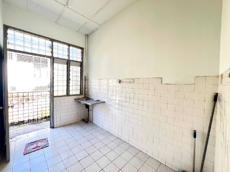 Newly Painted Single Storey Terrace House Taman Alam Megah, Seksyen 27, Shah Alam For Sale - photo 8