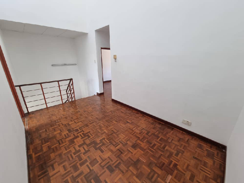 2 Sty Terrace House (Intermediate)Putra Tropika, Bandar Sri PutraBukit Mahkota - photo 3