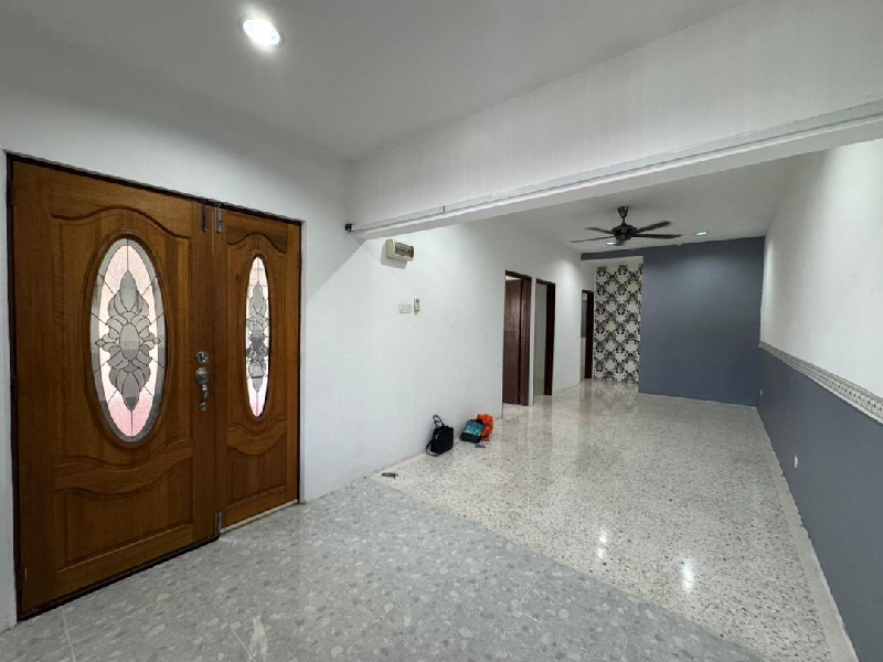 Fully Renovated Unit Rumah Teres Setingkat Seksyen 3 Bandar Bukit Mahkota Bangi