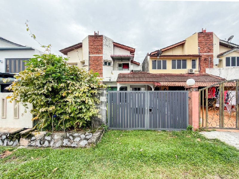 Double Storey Terrace, SS14 Subang Jaya - photo 1