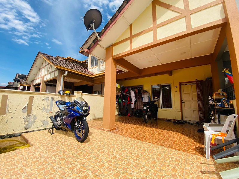 Double Storey Seksyen U12  Shah Alam