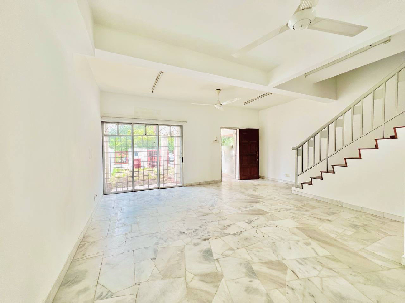 Double Storey Terrace, Seksyen 10, Putra Permai ,Putra Heights, Subang Jaya - photo 3