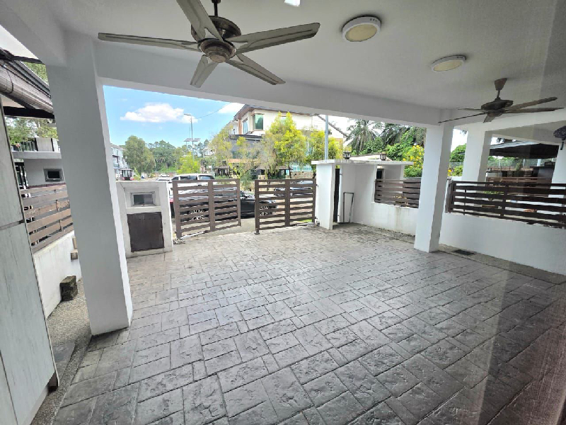 2 half Storey Superlink - photo 2