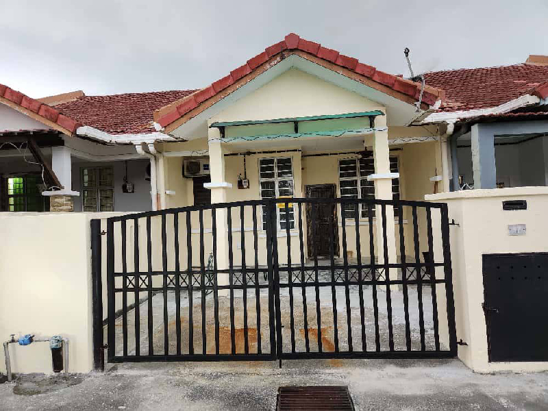facing open 1 Storey Intermidiate Taman Dato Demang Seri Kembangan - photo 1