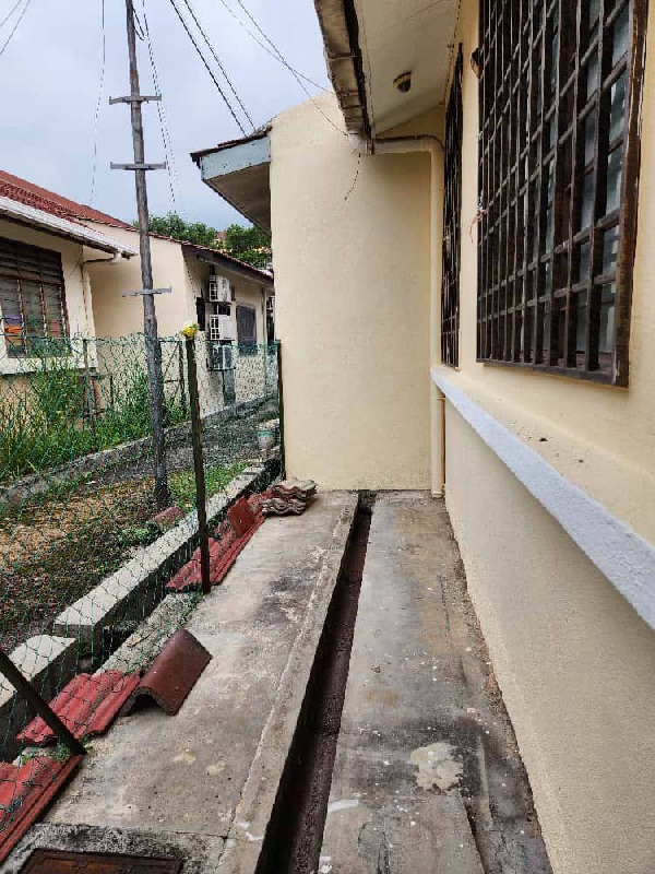 facing open 1 Storey Intermidiate Taman Dato Demang Seri Kembangan - photo 3