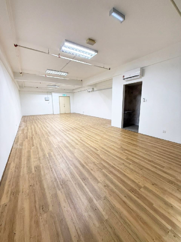 Office Unit  Kenwingston Square Garden Business Centre, Cyberjaya - photo 1