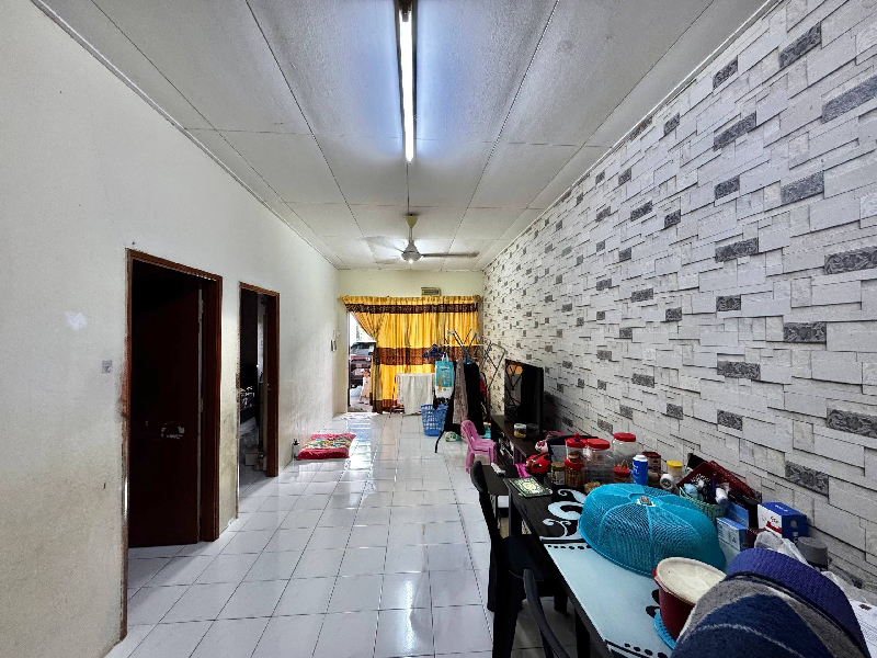 Single Storey House Taman Lestari Putra, Seri Kembangan - photo 8
