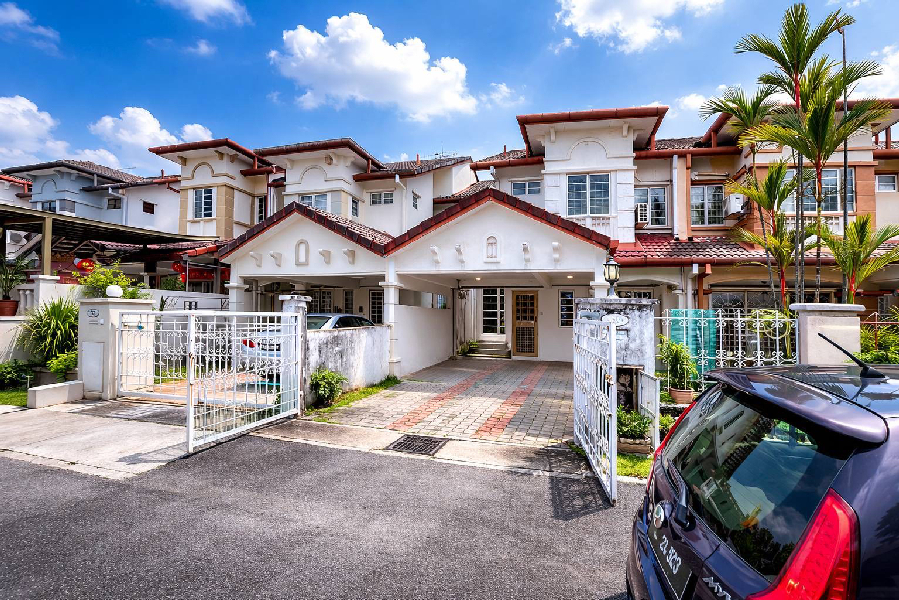 DOUBLE STOREY SUPERLINK HOUSE USJ 20 SUBANG JAYA - photo 3