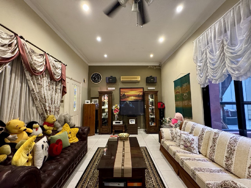 Corner Lot Superlink Double Storey Jalan Birai with Huge Extra Land - photo 13