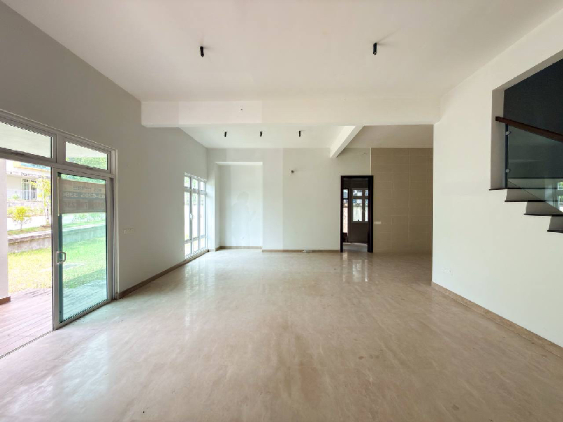 2 half Storey Bungalow Corner Lot - photo 4