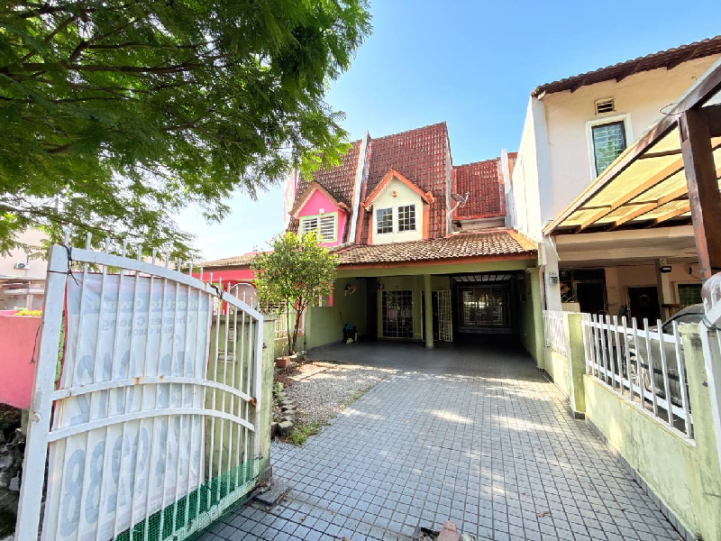 subang jaya SS18 2-Storeys