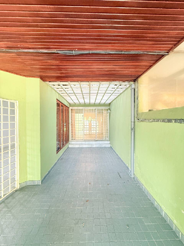 subang jaya SS18 2-Storeys - photo 3