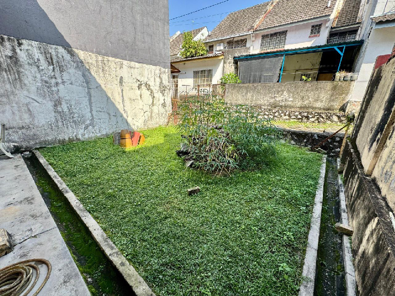 FACING TAMAN 2 STOREY TERRACE  TAMAN BUKIT SAGA - photo 3