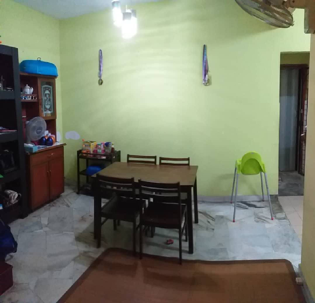 FACING TAMAN 2 STOREY TERRACE  TAMAN BUKIT SAGA - photo 6