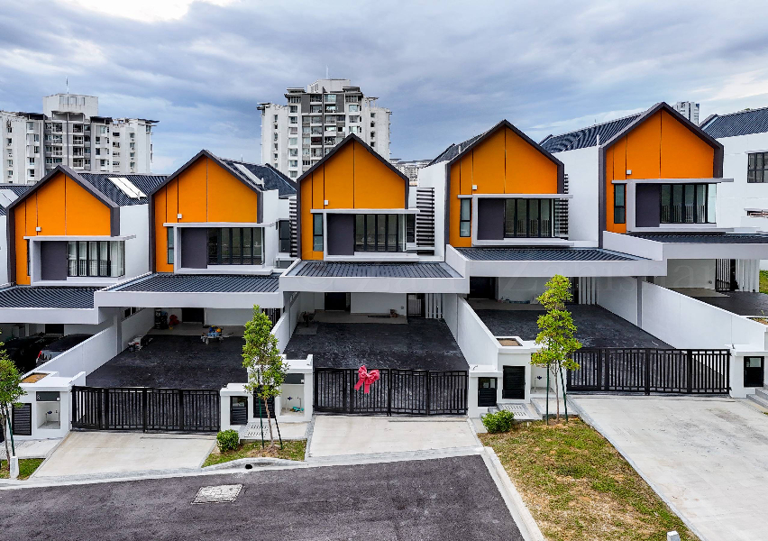 2Storey Superlink Home East 57, Taman Melawati, Kuala Lumpur - photo 3