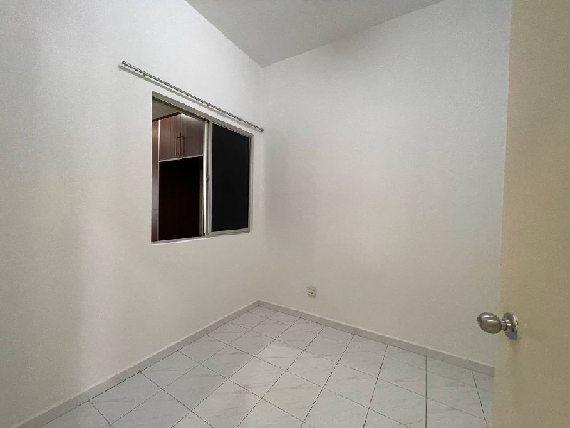 Double storey intermediate Putra Bahagia 8, Putra Height, Subang Jaya - photo 3