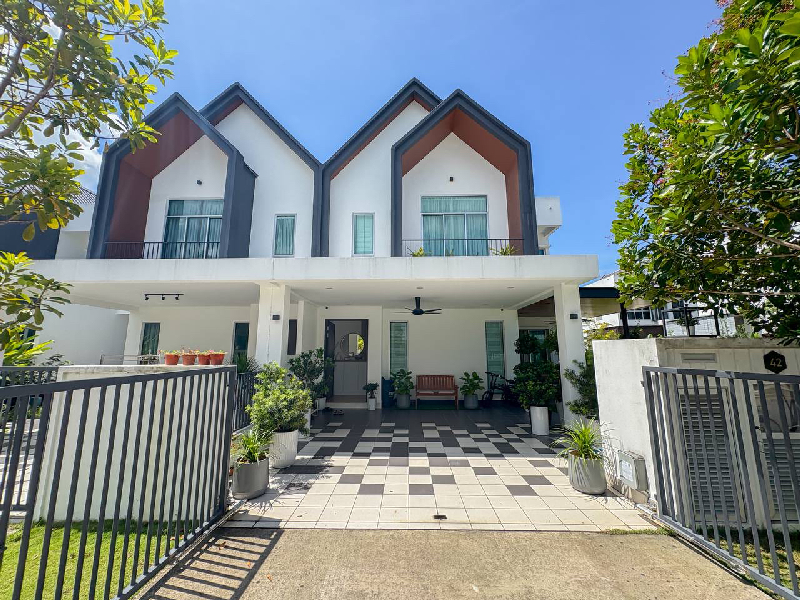 End Lot Hyperlink Garden Home, Ebony Lane Eco Forest, Semenyih