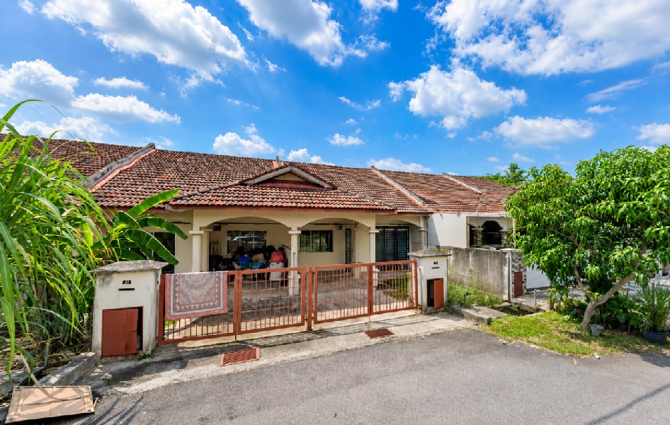 Single Storey Terraced HouseTaman Alam Perdana, Bandar Puncak Alam, Selangor, Malaysia