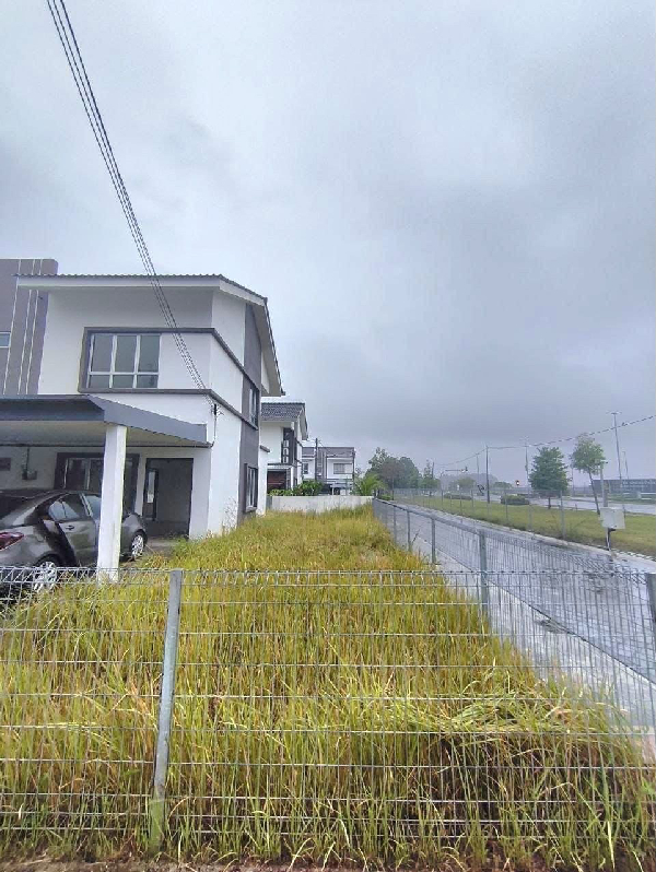 Corner Lot Double Storey Irama Perdana LBS Alam Perdana Puncak Alam