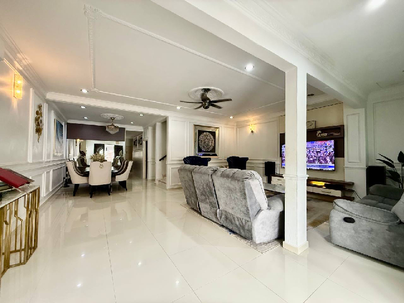 2 Storey Terrace Jalan Kristal, Seksyen 7, Shah Alam - photo 3