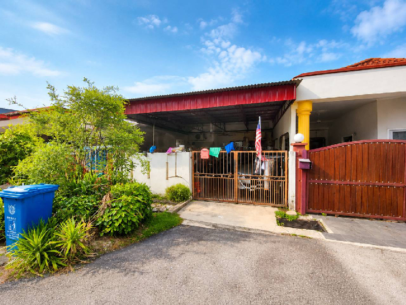 Murahh Facing Open- 1 Storey House Seksyen 17 Shah Ala