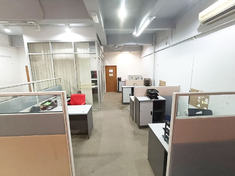 3 storey Shop Office Seksyen 13 Shah Alam - photo 8