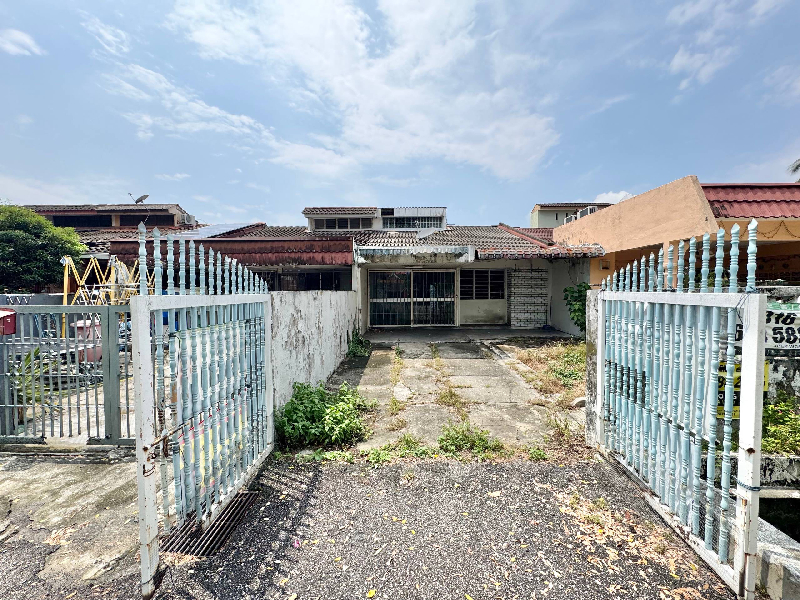 1-STOREY INTERMEDIATE SS5A KELANA JAYA  PETALING JAYA