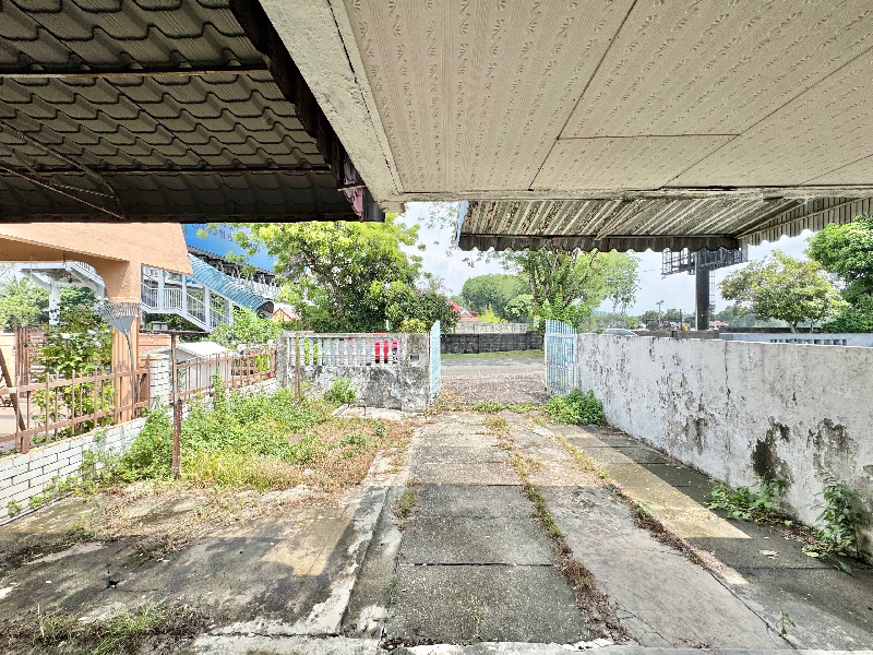 1-STOREY INTERMEDIATE SS5A KELANA JAYA  PETALING JAYA - photo 3