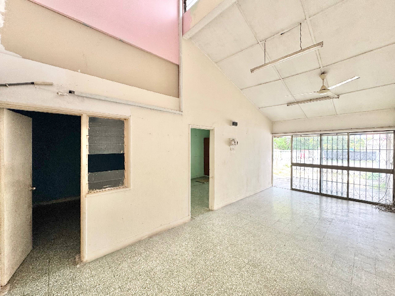 1-STOREY INTERMEDIATE SS5A KELANA JAYA  PETALING JAYA - photo 7