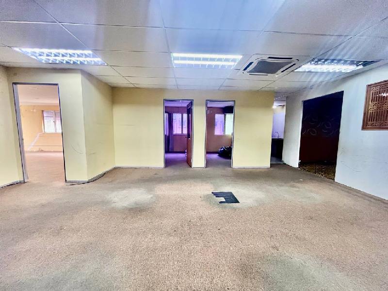 Corner Commercial Unit, Section 13, Shah Alam - photo 4